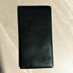 Louis Vuitton wallet Tiaga leather long wallet green